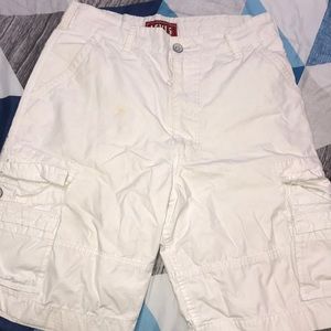 WHITE CARGO SHORTS